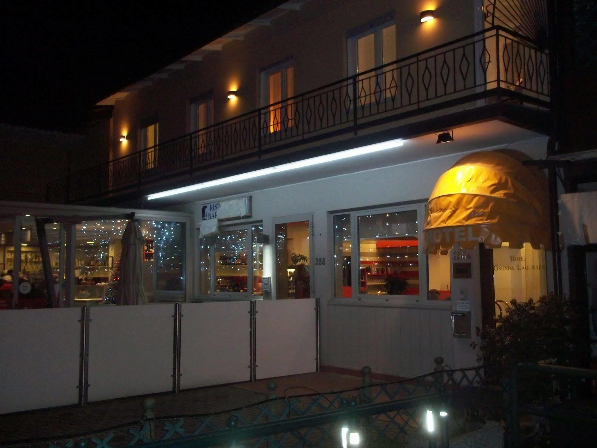 Hotel Gronda Lagunare Tessera Exteriér fotografie